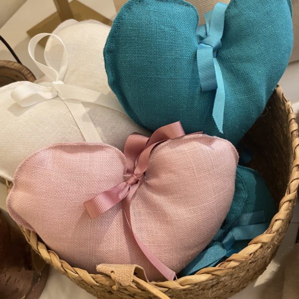 Coeur en lin parfumé pour vos armoires